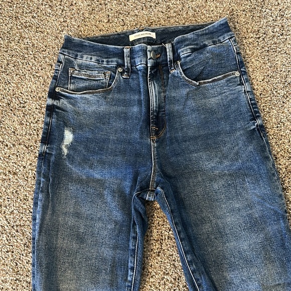 Good American Good Legs Crop, Size 6/28, High Rise, Like New - Picture 2 of 6